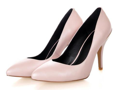 Water-based polyurethane resin for shoe paint
