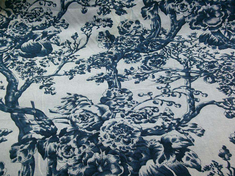 Water-based polyurethane resin for fabric coating
