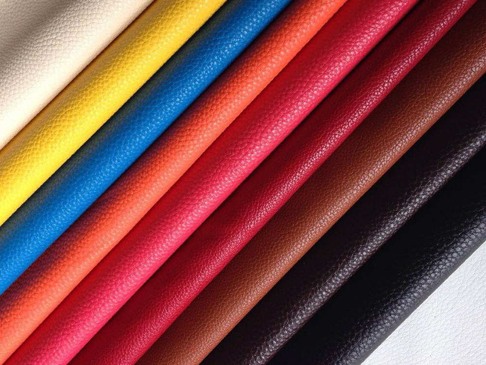 Polyurethane resin for synthetic leather surface treatment agent